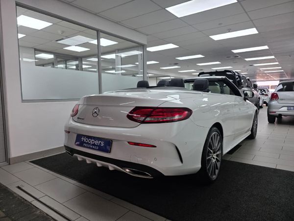 2017-Mercedes-Benz-C-Class-C-200-Cabrio-AMG image:5