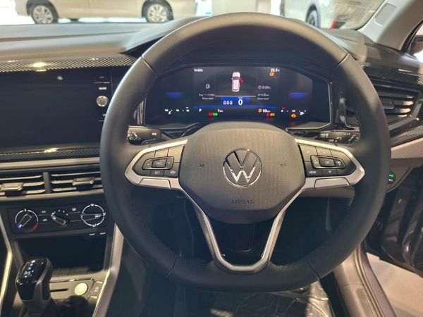 2026-Volkswagen-Polo-10-TSI-Life image:13