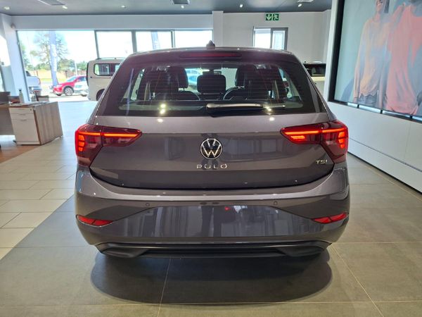 2026-Volkswagen-Polo-10-TSI-Life image:3