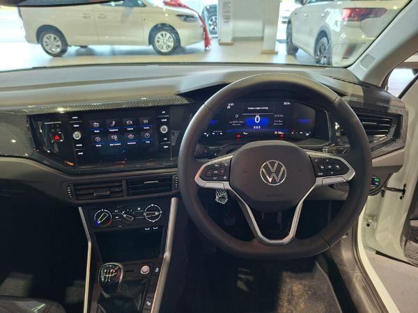 2026-Volkswagen-Polo-10-TSI-Life image:15