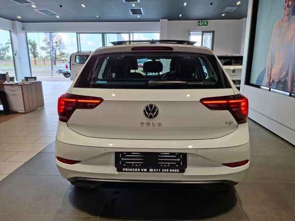 2026-Volkswagen-Polo-10-TSI-Life image:3