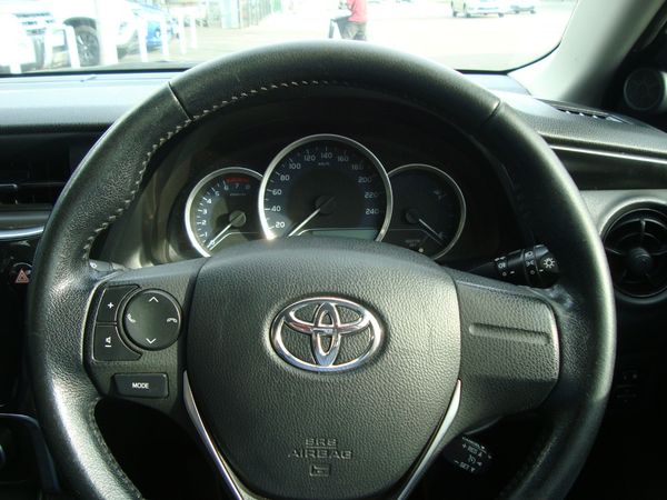 2019-Toyota-Corolla-16-Prestige-Auto image:9