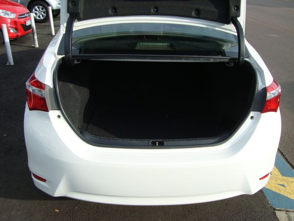 2019-Toyota-Corolla-16-Prestige-Auto image:5