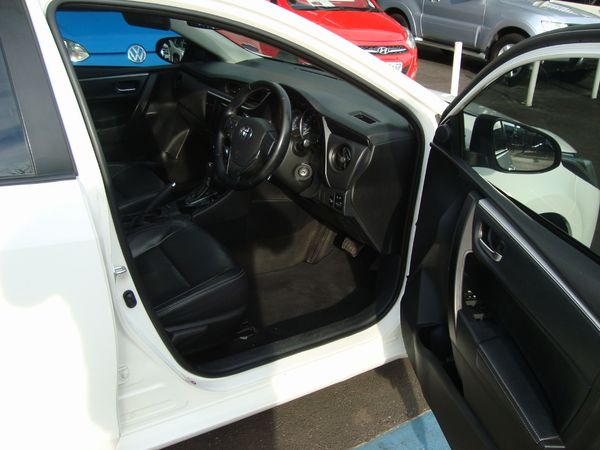 2019-Toyota-Corolla-16-Prestige-Auto image:8