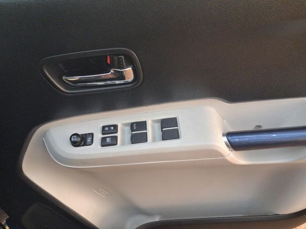 2024-Suzuki-Ignis-12-GLX-Auto image:17