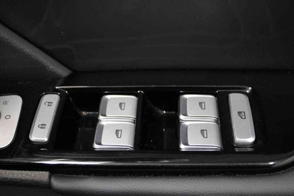 2025-Foton-Tunland-20T-G7-Elite-Double-Cab-Auto image:17