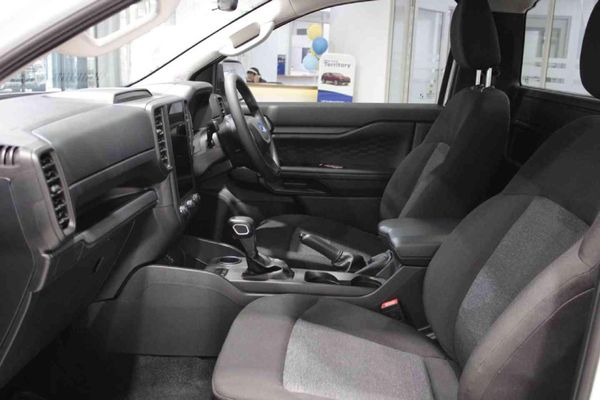 2025-Ford-Ranger-20D-XL-HR-Auto-Single-Cab image:17