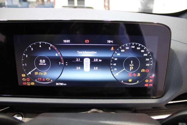 2024-Ford-Territory-18T-Titanium image:15