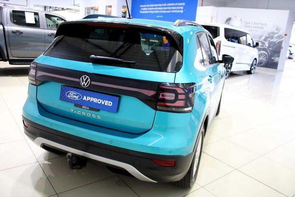 2020-Volkswagen-T-Cross-10-TSI-Comfortline image:5