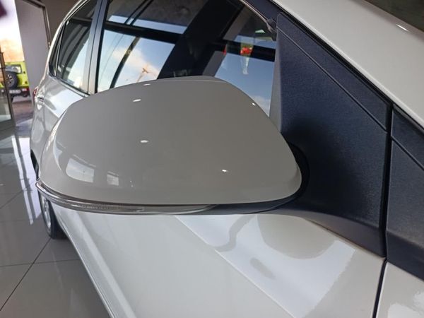 2020-Hyundai-Grand-i10-12-Fluid-Auto image:9