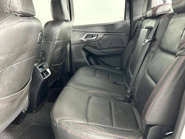 2022-Isuzu-D-Max-30-DDI-LSE-Auto-Double-Cab image:3