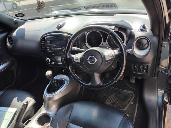 2013-Nissan-Juke-16-Acenta-Petrol-Manual image:7