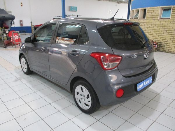 2019-Hyundai-Grand-i10-10-Motion image:2