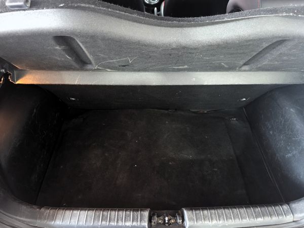 2024-Hyundai-Grand-i10-10-Motion image:13