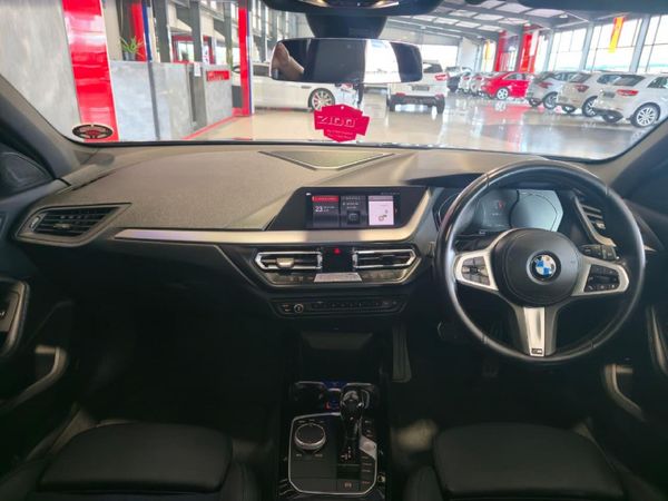 2020-BMW-1-Series-118i-M-Sport image:6
