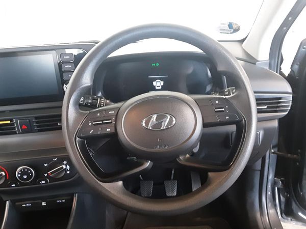 2023-Hyundai-i20-12-Motion image:9