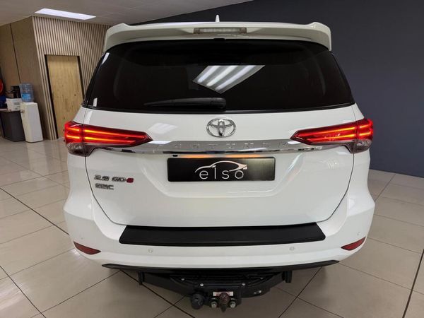 2020-Toyota-Fortuner-28-GD-6-Epic-Auto image:5