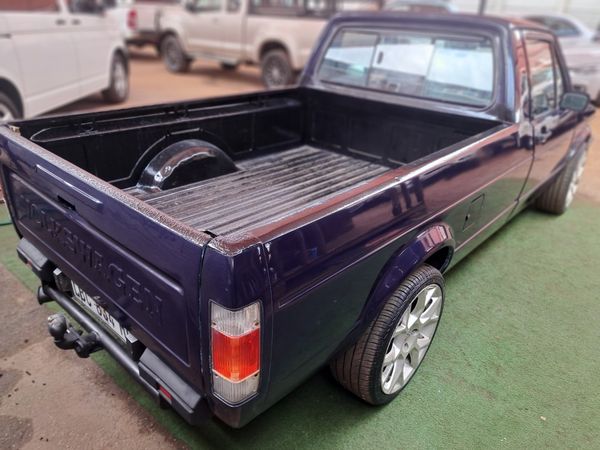 1999-Volkswagen-Caddy-Pick-Up-Single-Cab image:9
