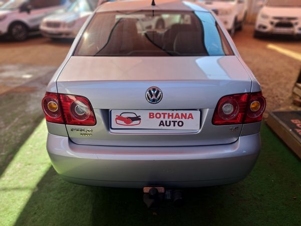 2010-Volkswagen-Polo-Vivo-16 image:11