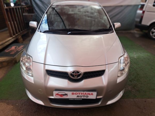 2009-Toyota-Auris-160-RS-Auto image:1