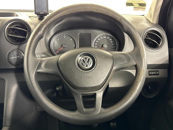 2015-Volkswagen-Amarok-20-TDI-Trendline-103kW-Double-Cab image:11