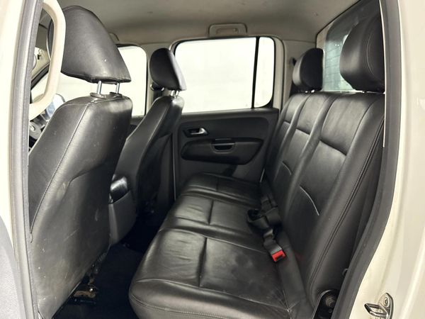 2015-Volkswagen-Amarok-20-TDI-Trendline-103kW-Double-Cab image:3