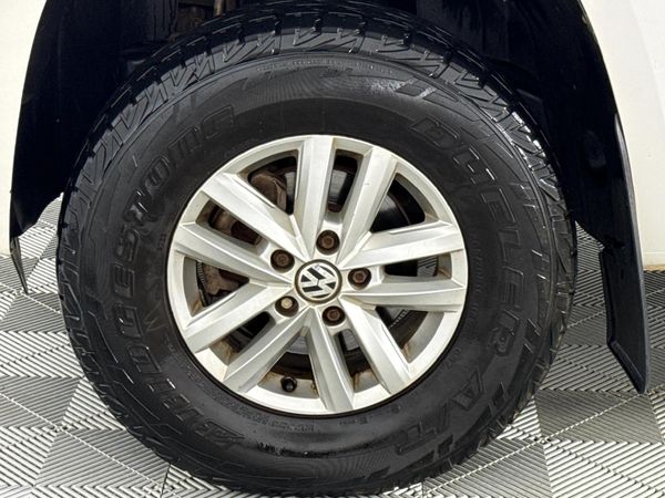 2015-Volkswagen-Amarok-20-TDI-Trendline-103kW-Double-Cab image:4