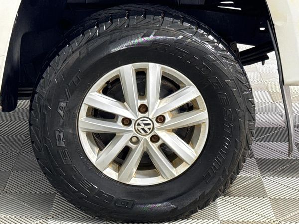 2015-Volkswagen-Amarok-20-TDI-Trendline-103kW-Double-Cab image:6
