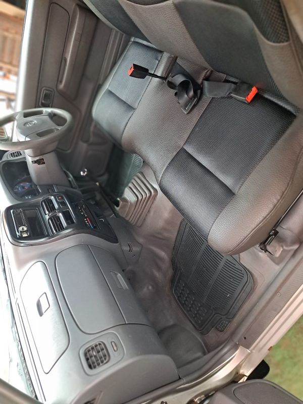 2017-Nissan-NP300-25-TDi-LWB-Single-Cab image:6