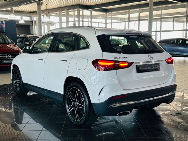 2026-Mercedes-Benz-GLA-200-Auto image:12