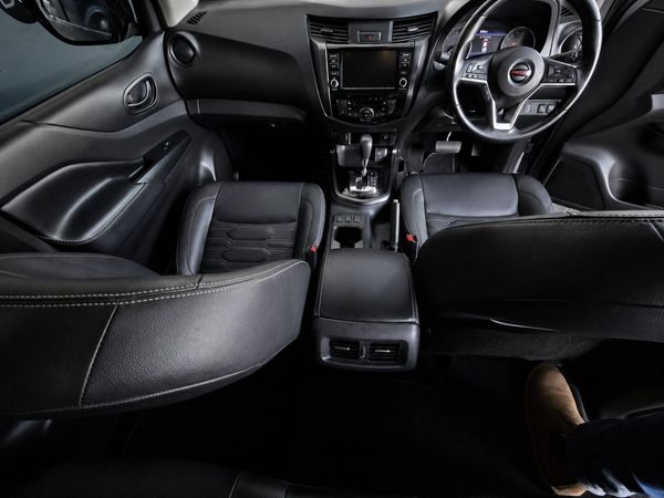 2022-Nissan-Navara-25-DDTi-PRO-2X-Auto-Double-Cab image:3