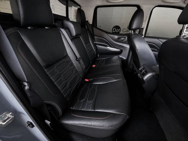 2022-Nissan-Navara-25-DDTi-PRO-2X-Auto-Double-Cab image:6