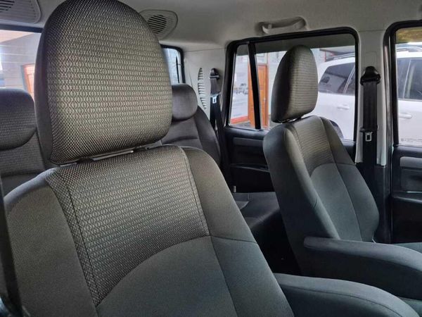 2021-Mahindra-Pik-Up-22-mHawk-S11-Auto-Double-Cab image:10