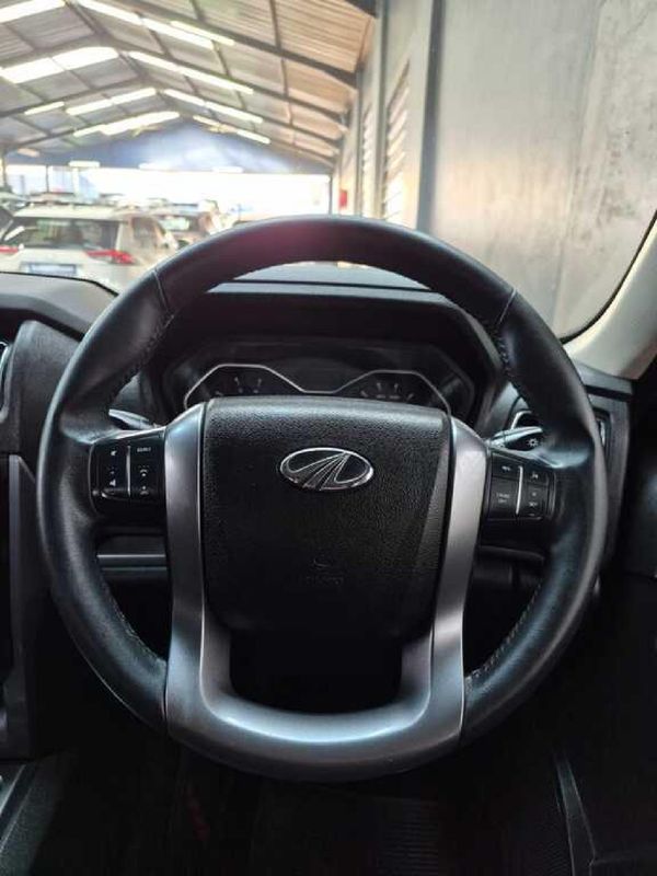 2021-Mahindra-Pik-Up-22-mHawk-S11-Auto-Double-Cab image:7