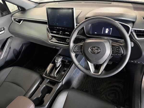 2026-Toyota-Corolla-Cross-18-XR image:1