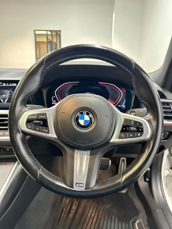 2022-BMW-3-Series-320i-M-Sport image:10
