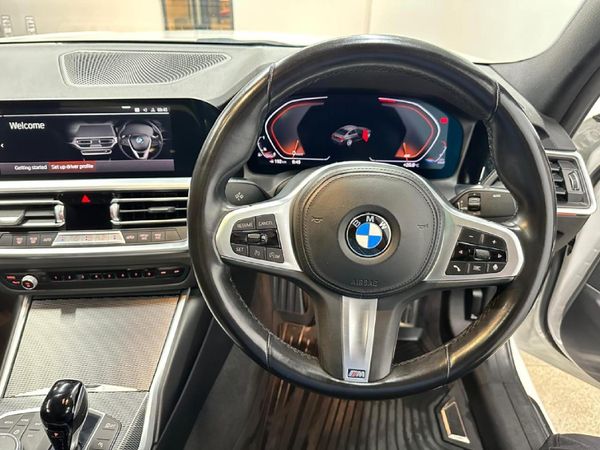 2022-BMW-3-Series-320i-M-Sport image:8