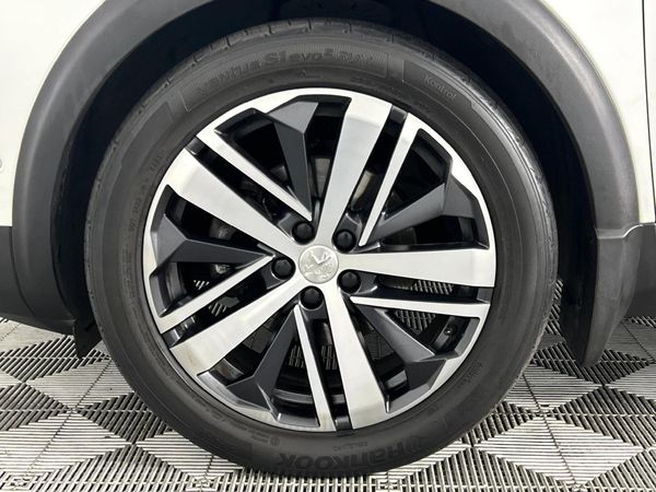 2021-Peugeot-3008-16T-GT-Auto image:4