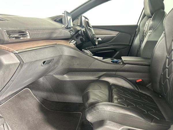 2021-Peugeot-3008-16T-GT-Auto image:8