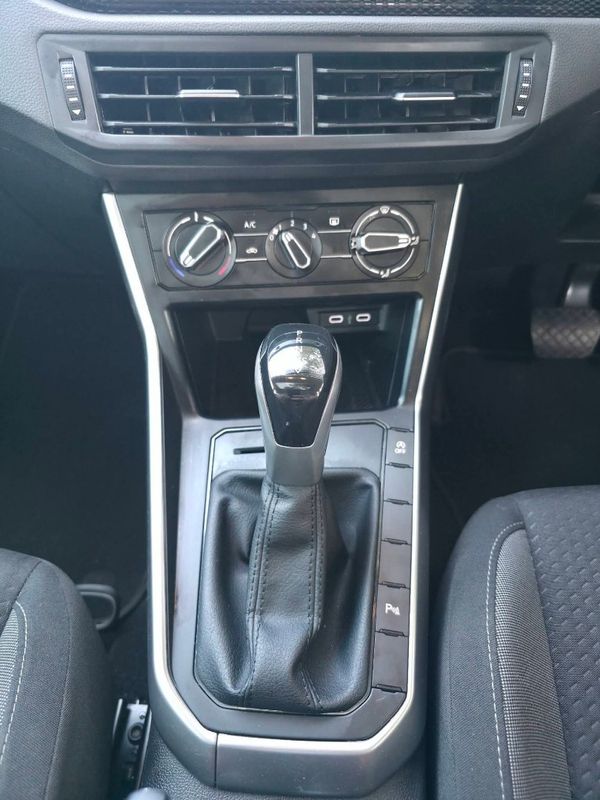 2022-Volkswagen-Polo-10-TSI-Life-Auto-DSG image:15