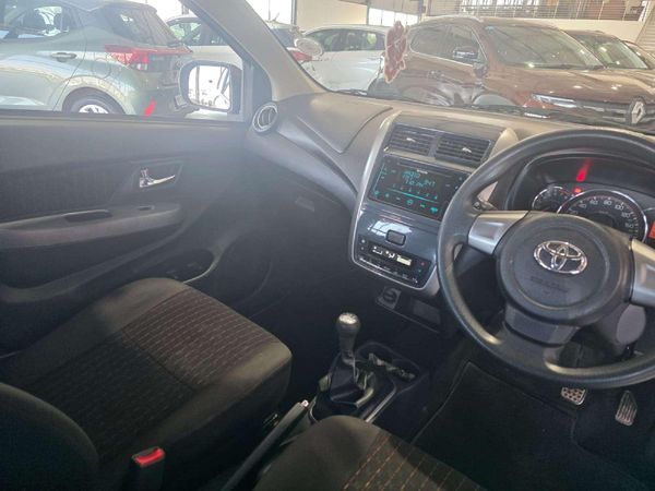 2021-Toyota-Agya-10 image:7