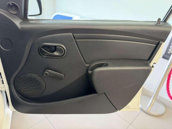 2023-Nissan-NP200-16-AC-Safety-Pack image:18