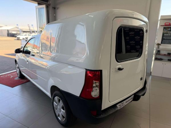 2023-Nissan-NP200-16-AC-Safety-Pack image:6