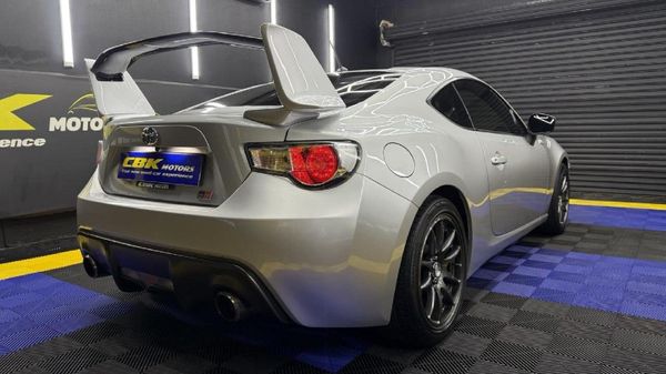 2012-Toyota-86-20 image:7