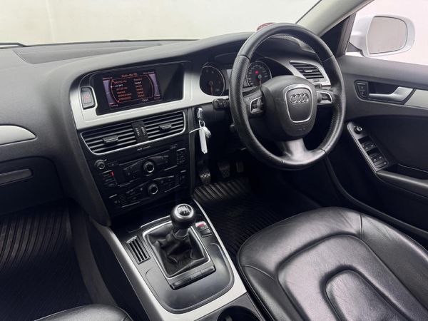 2011-Audi-A4-18-T-Ambition image:7