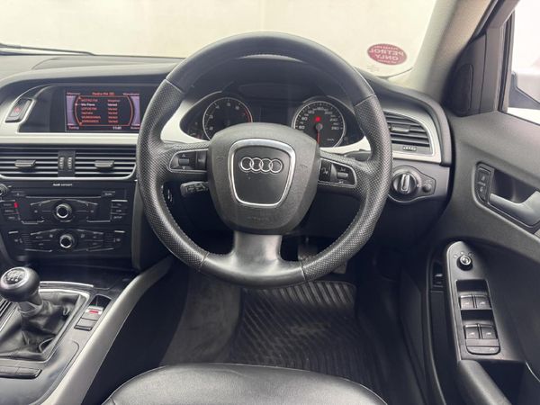 2011-Audi-A4-18-T-Ambition image:8