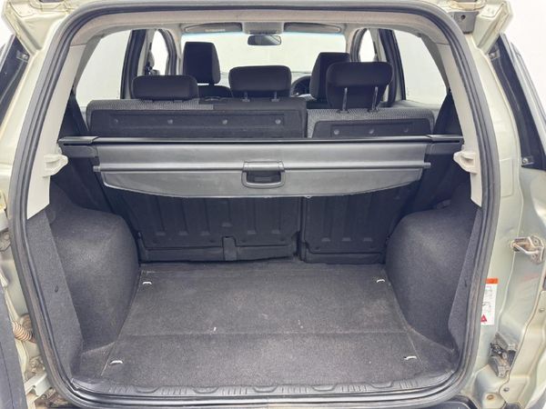 2017-Ford-EcoSport-15-TiVCT-Ambiente image:12