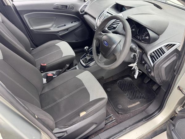 2017-Ford-EcoSport-15-TiVCT-Ambiente image:14