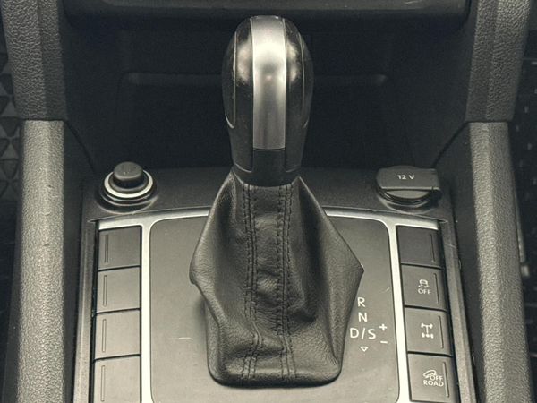 2019-Volkswagen-Amarok-20-BiTDI-Dark-Label-4Motion-Auto-Double-Cab image:10