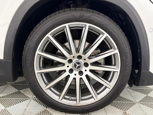 2020-Mercedes-Benz-GLA-200d-Auto image:5